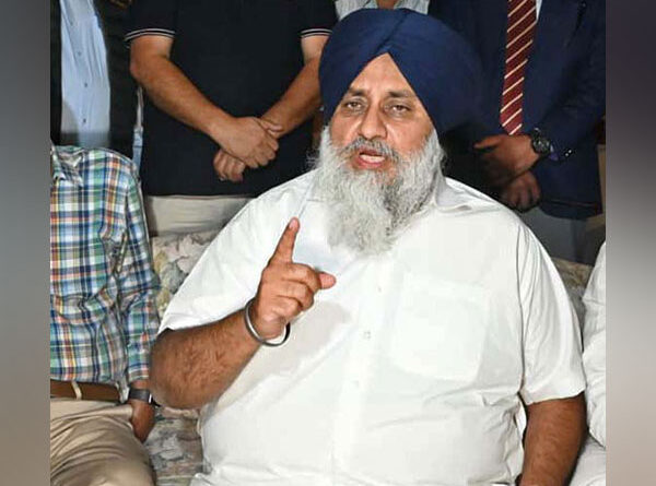 सुखबीर बादल का AAP सरकार पर बड़ा आरोप, युवाओं का भविष्य बर्बाद कर रही सरकार
